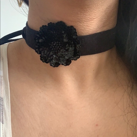 (4 for $25) Vintage Choker La Senza